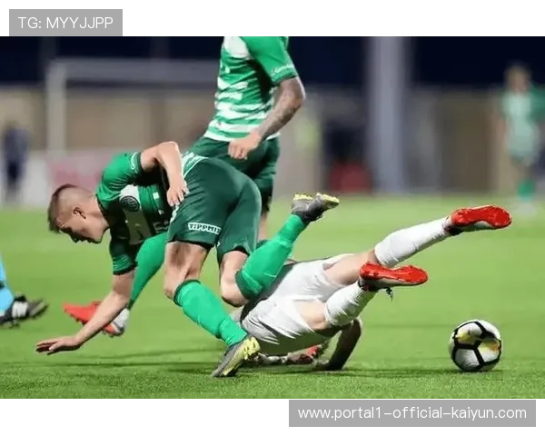 费伦茨瓦罗斯控球进攻效率低下 匈牙利球队主场背水一战